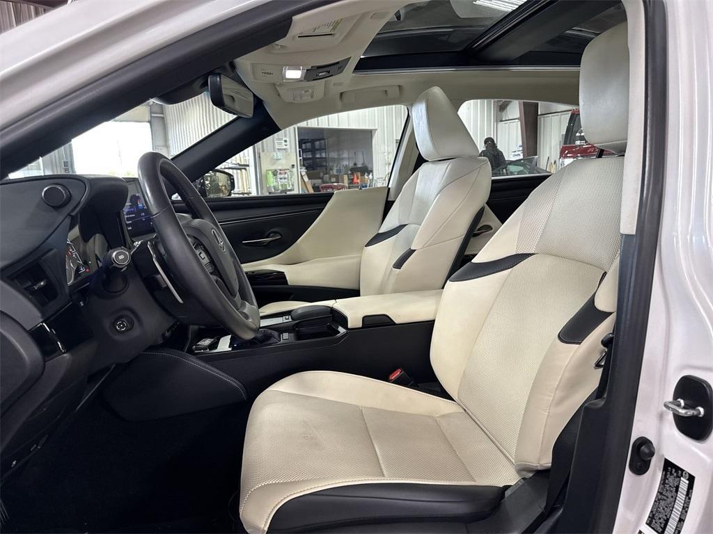 used 2022 Lexus ES 350 car, priced at $37,991