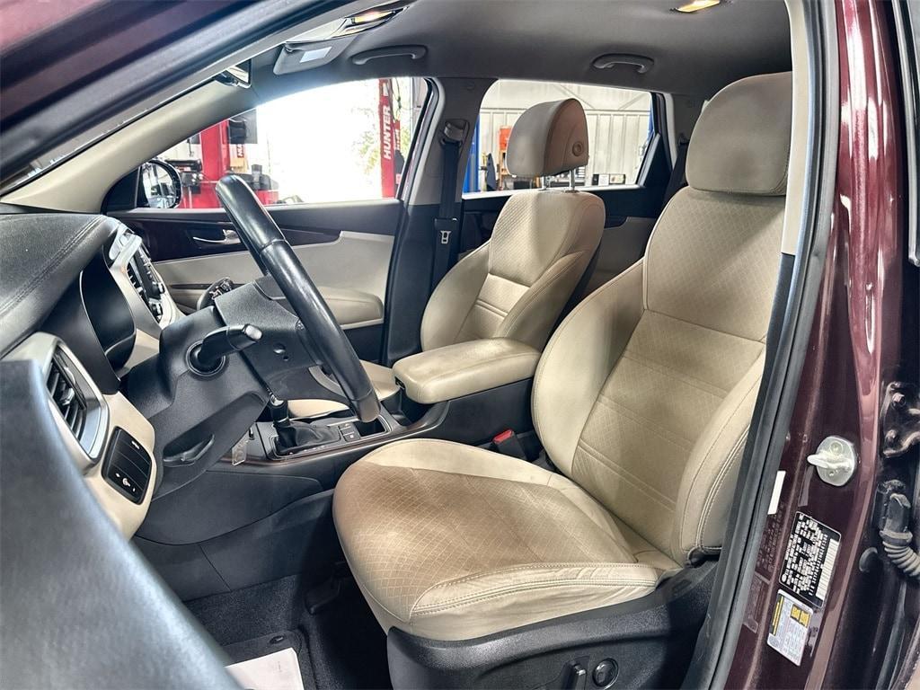 used 2017 Kia Sorento car, priced at $14,991