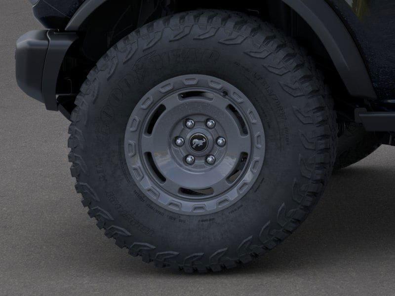 new 2025 Ford Bronco car, priced at $65,256