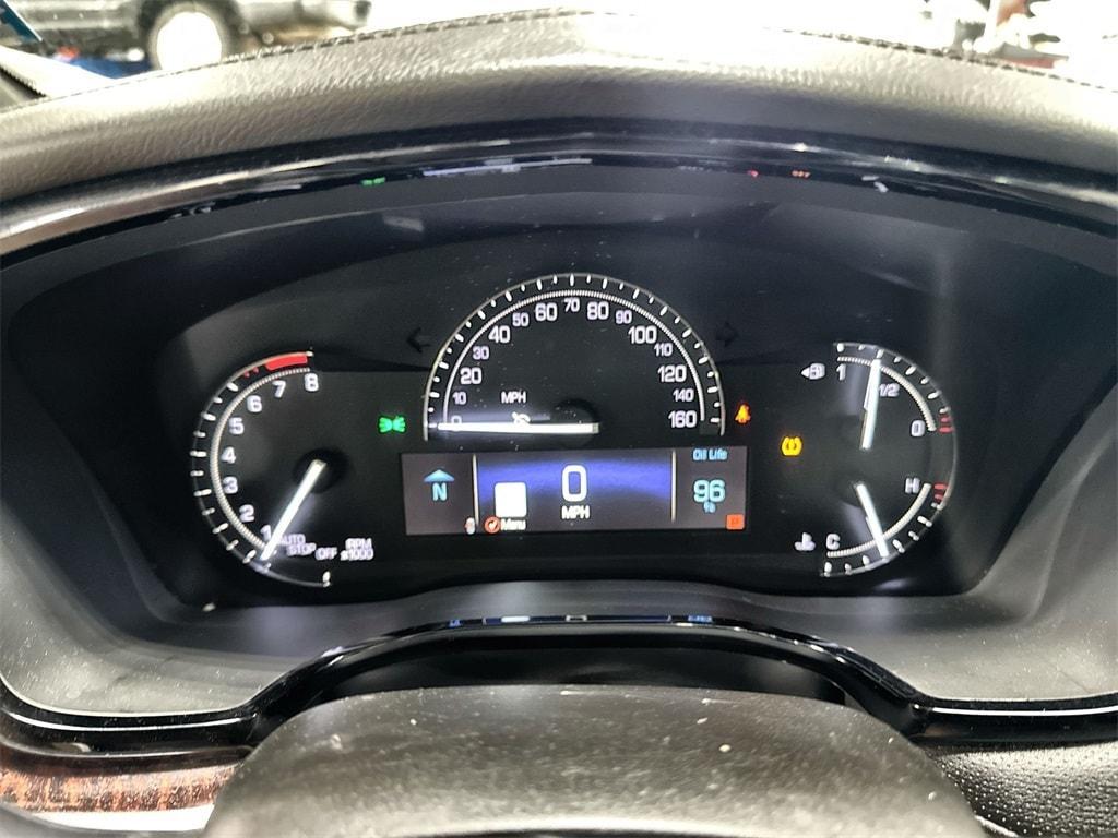used 2018 Cadillac XT5 car, priced at $15,192