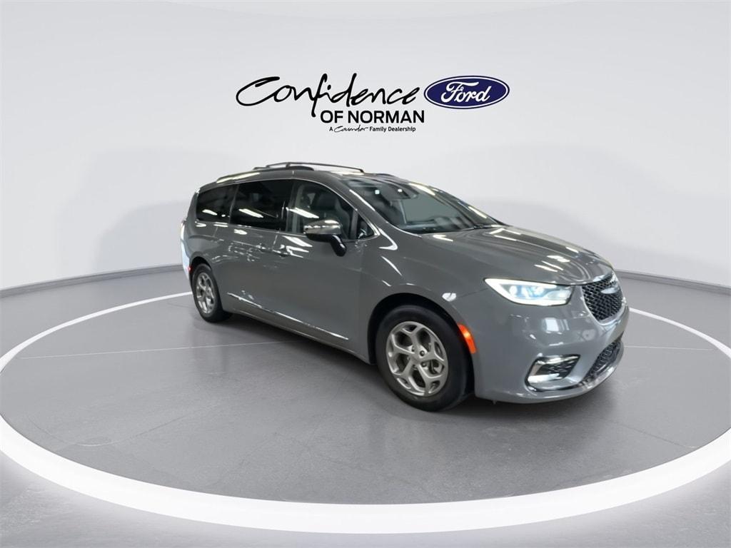 used 2023 Chrysler Pacifica car, priced at $27,511