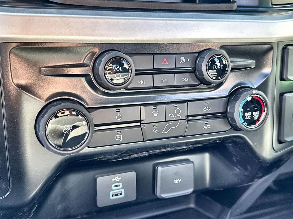 new 2025 Ford F-250 car, priced at $64,825