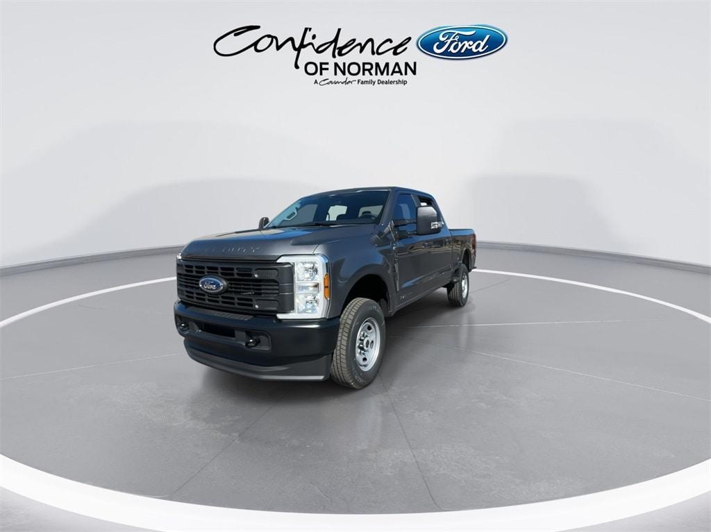 new 2025 Ford F-250 car, priced at $64,825