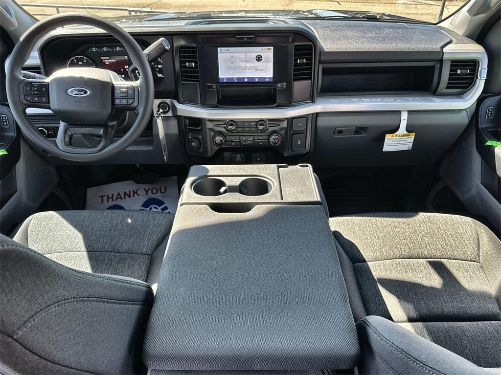 new 2025 Ford F-250 car, priced at $64,825