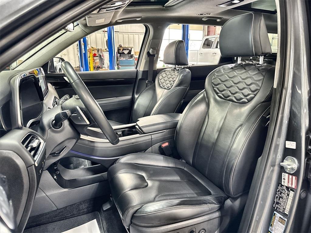 used 2022 Hyundai Palisade car, priced at $32,191