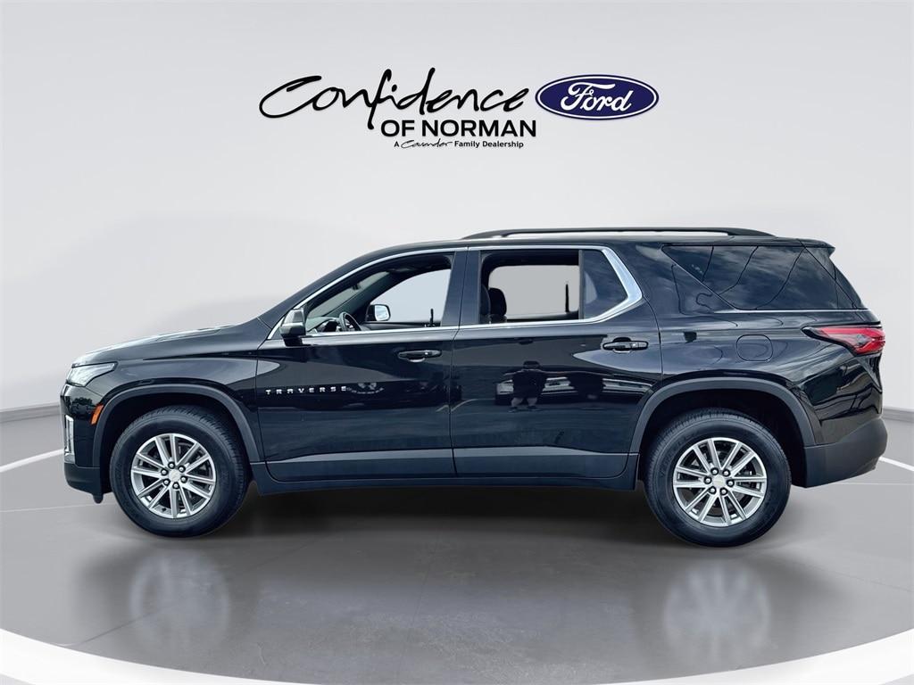 used 2023 Chevrolet Traverse car, priced at $26,351