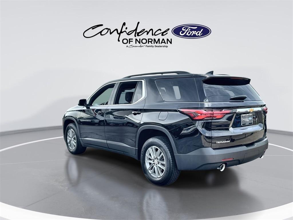 used 2023 Chevrolet Traverse car, priced at $26,351