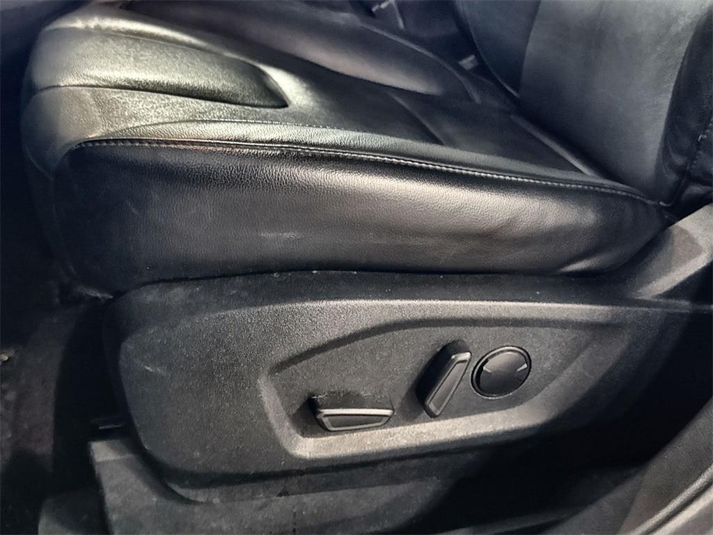 used 2021 Ford Edge car, priced at $18,361