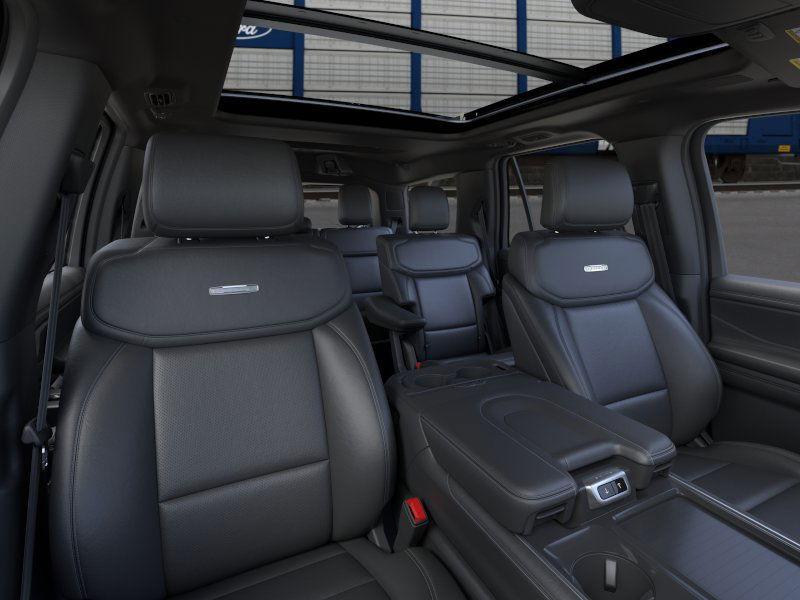 new 2025 Ford Expedition car, priced at $82,727