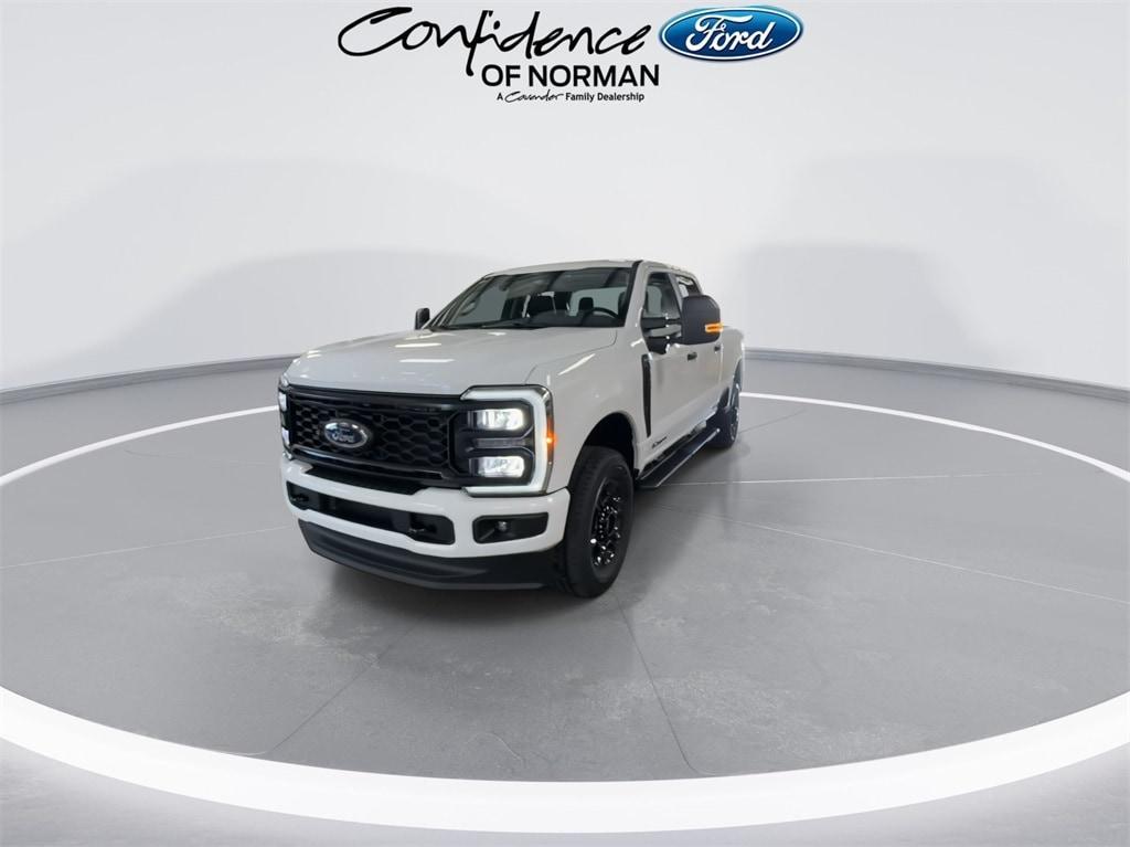 new 2024 Ford F-350 car, priced at $72,285