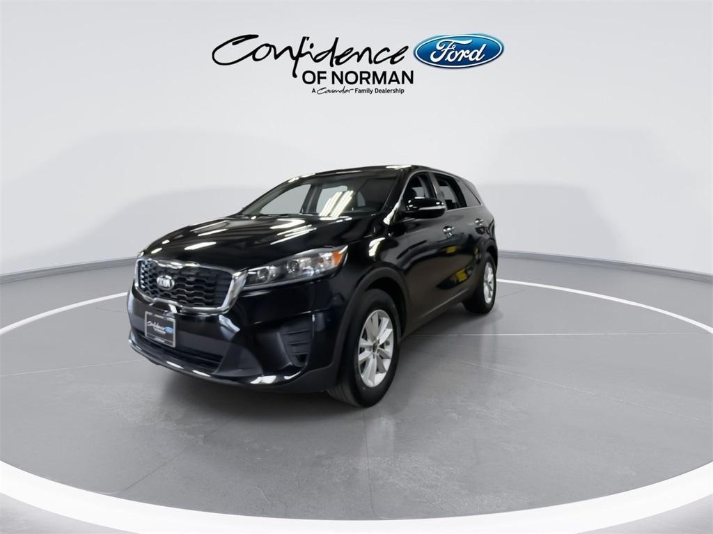 used 2019 Kia Sorento car, priced at $15,711