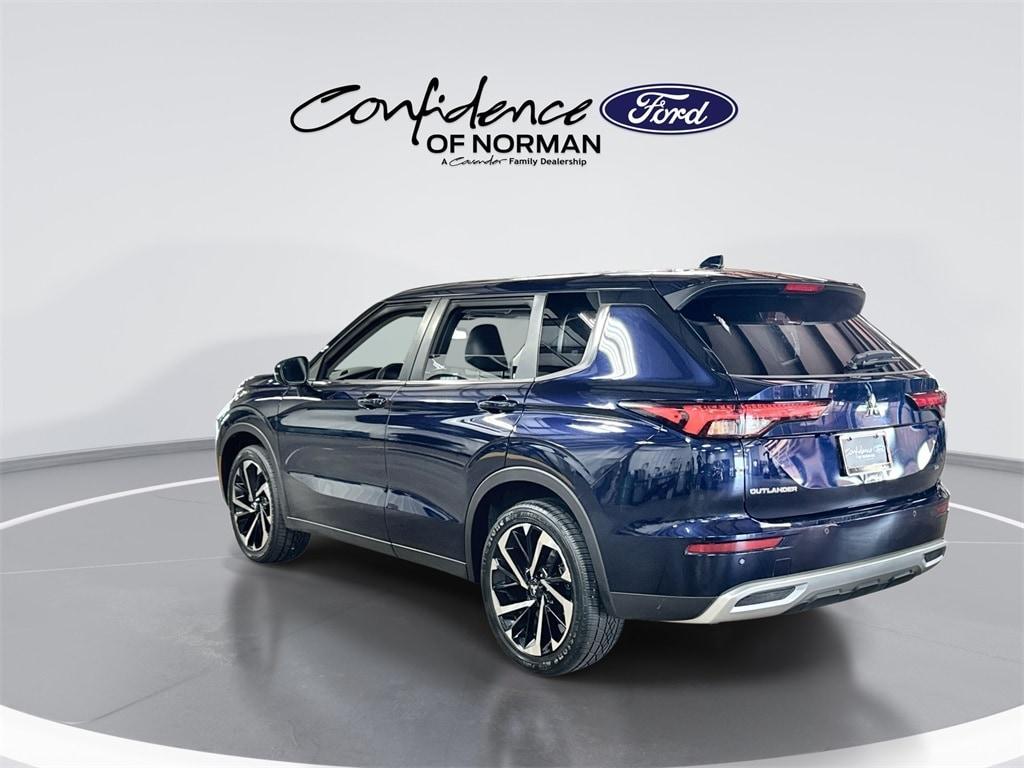 used 2024 Mitsubishi Outlander car, priced at $20,117