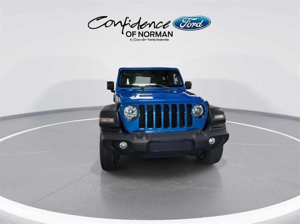 used 2021 Jeep Wrangler Unlimited car, priced at $29,225