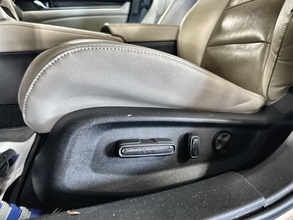 used 2019 Honda Accord Hybrid car, priced at $19,491