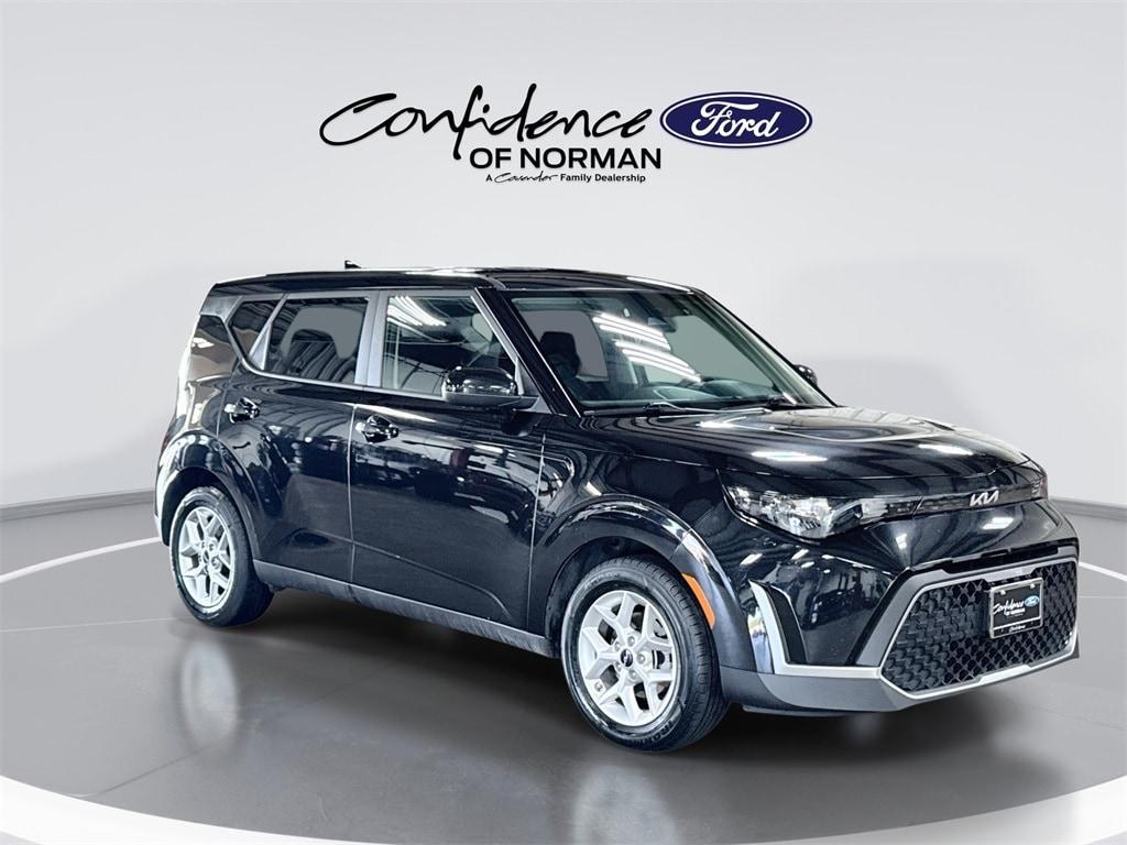 used 2023 Kia Soul car, priced at $16,177