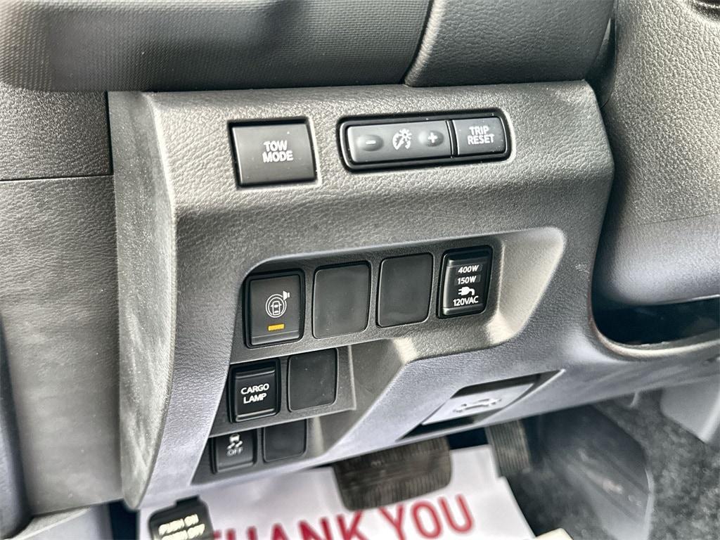 used 2022 Nissan Frontier car, priced at $32,391