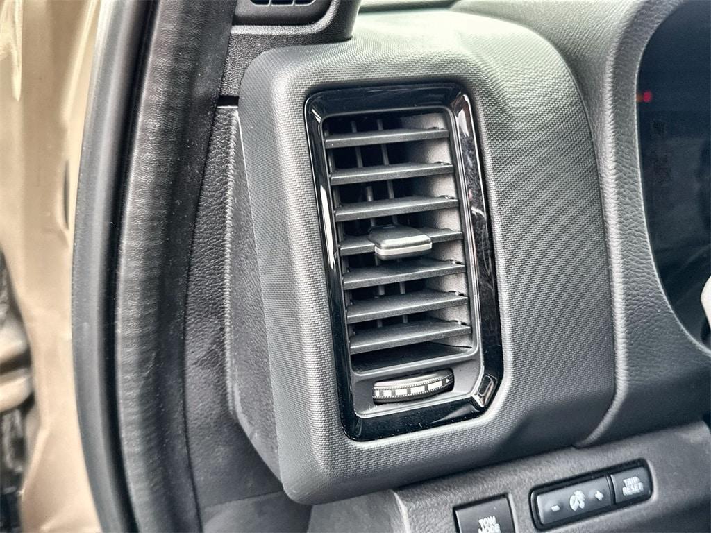 used 2022 Nissan Frontier car, priced at $32,391