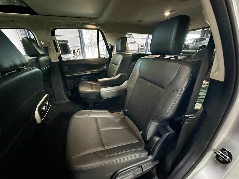 new 2024 Ford Expedition car, priced at $60,070