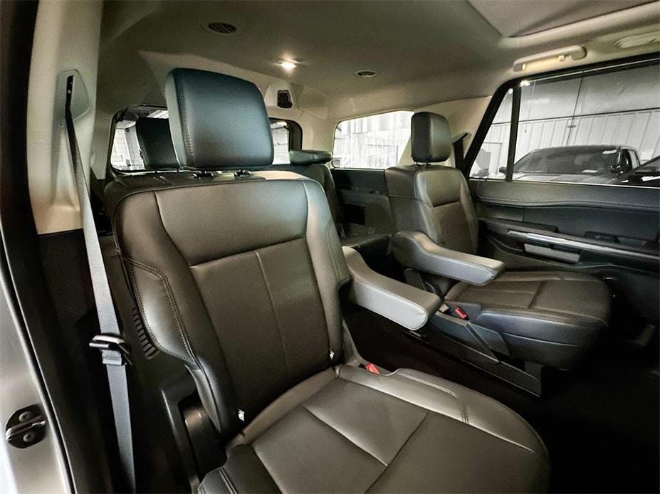 new 2024 Ford Expedition car, priced at $60,070