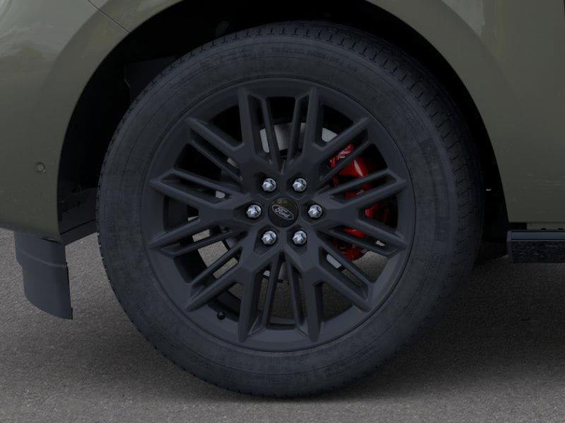 new 2025 Ford Expedition car, priced at $81,280