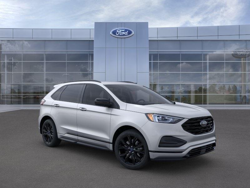 new 2024 Ford Edge car, priced at $32,420