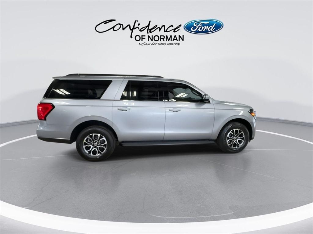 new 2024 Ford Expedition Max car, priced at $61,090