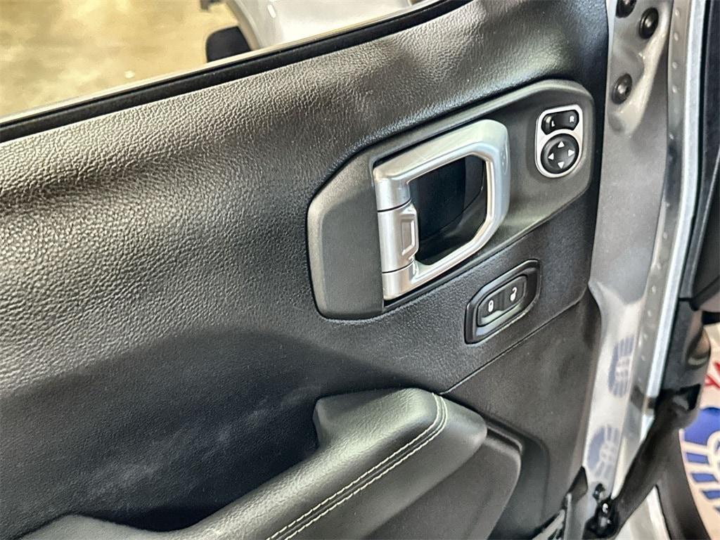 used 2020 Jeep Gladiator car, priced at $31,992