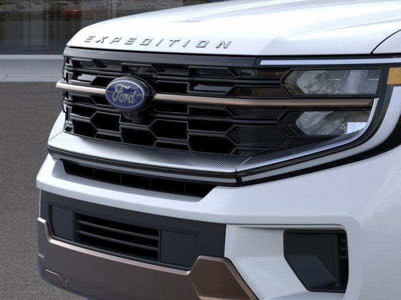 new 2025 Ford Expedition car, priced at $82,606