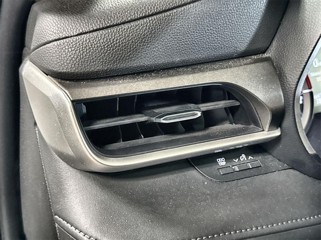 used 2023 Toyota Highlander car, priced at $32,763