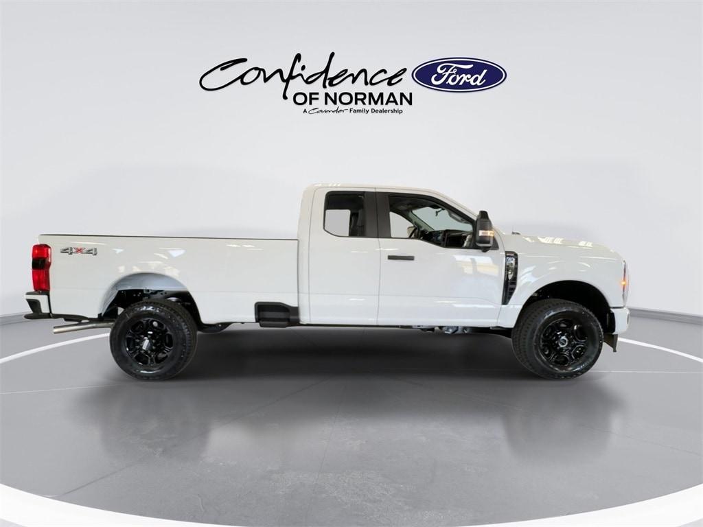 new 2025 Ford F-350 car, priced at $58,691