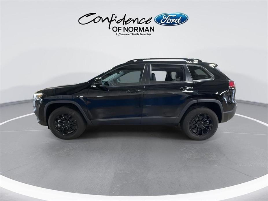 used 2023 Jeep Cherokee car, priced at $29,381