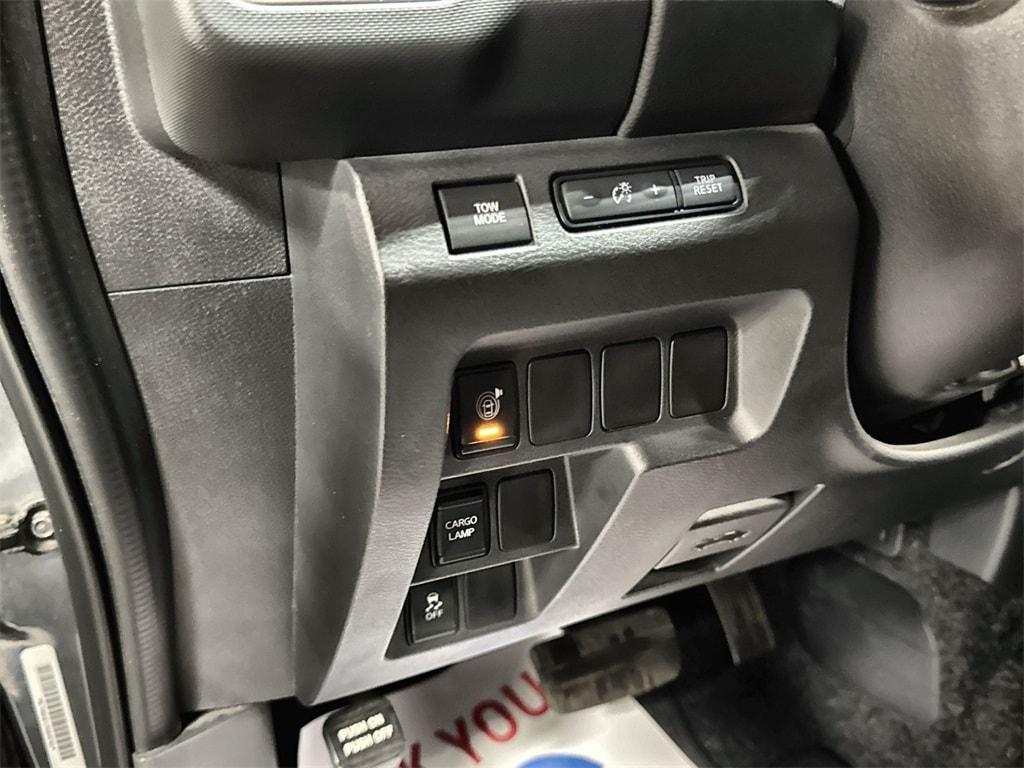 used 2022 Nissan Frontier car, priced at $22,362