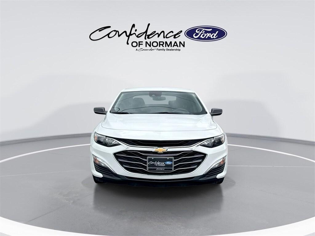 used 2023 Chevrolet Malibu car, priced at $18,761