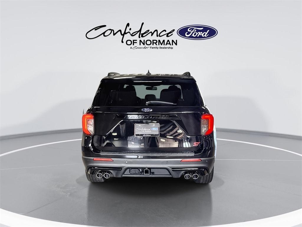 used 2022 Ford Explorer car, priced at $38,984