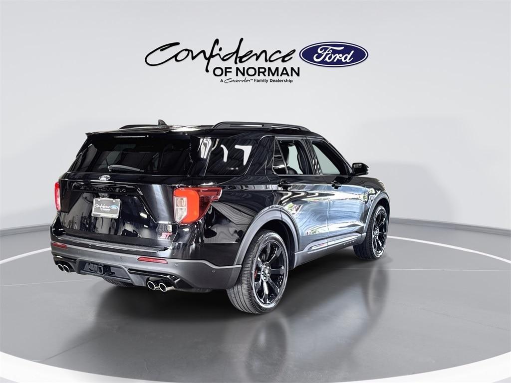 used 2022 Ford Explorer car, priced at $38,984
