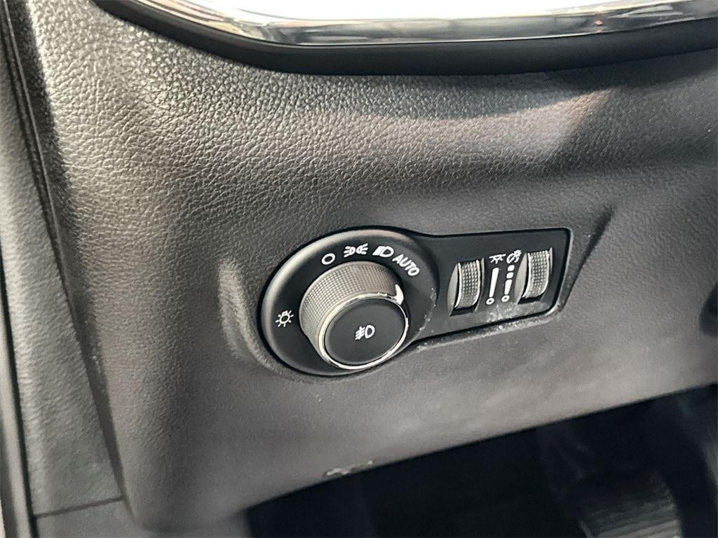 used 2022 Jeep Compass car, priced at $23,987