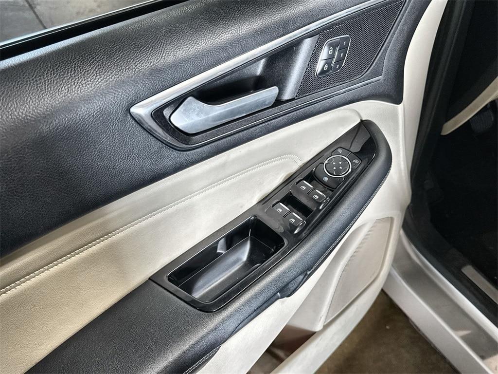 used 2016 Ford Edge car, priced at $9,622