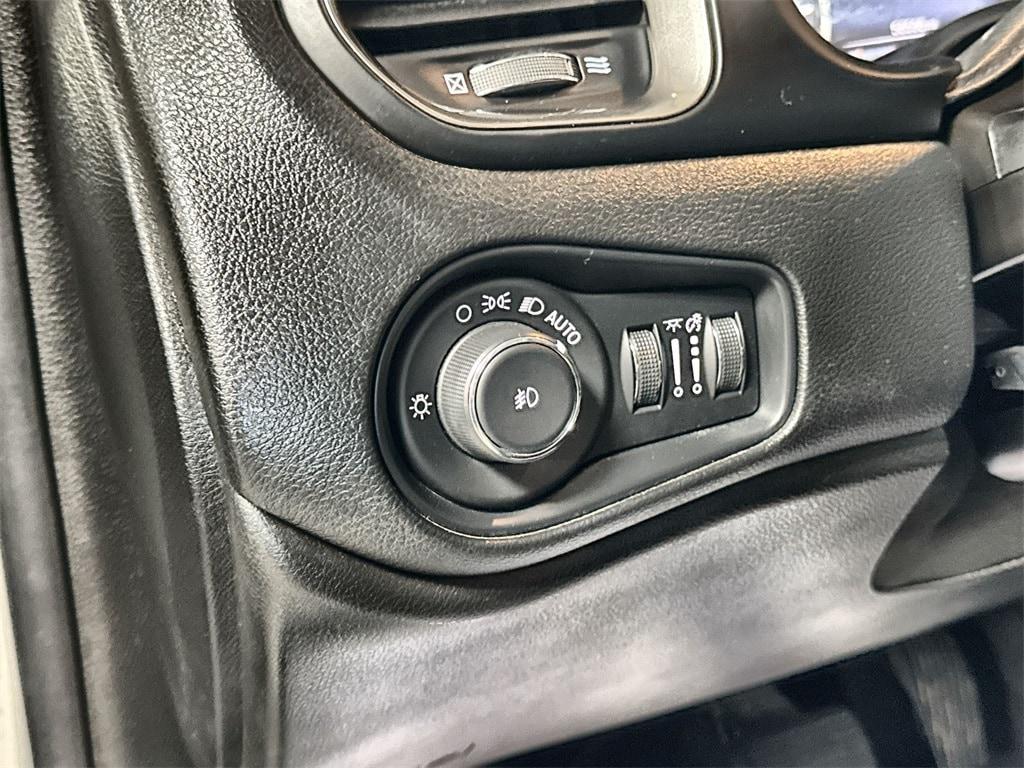 used 2020 Jeep Renegade car, priced at $18,341