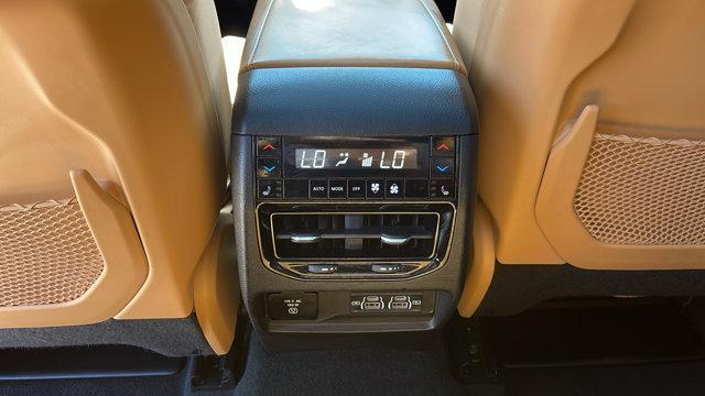 used 2022 Jeep Grand Cherokee car, priced at $39,971