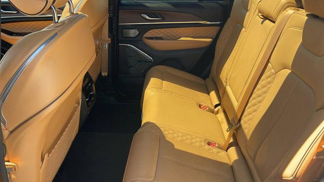 used 2022 Jeep Grand Cherokee car, priced at $39,971