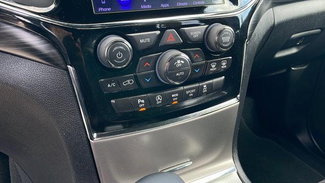 used 2019 Jeep Grand Cherokee car, priced at $20,188