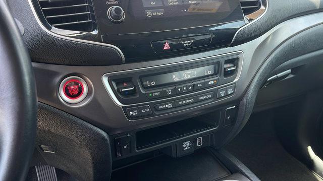 used 2022 Honda Pilot car, priced at $27,300