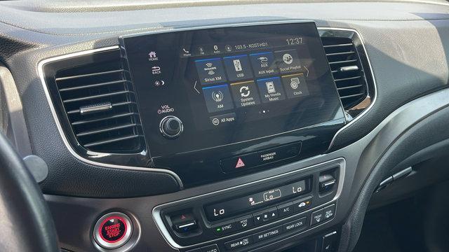 used 2022 Honda Pilot car, priced at $27,300