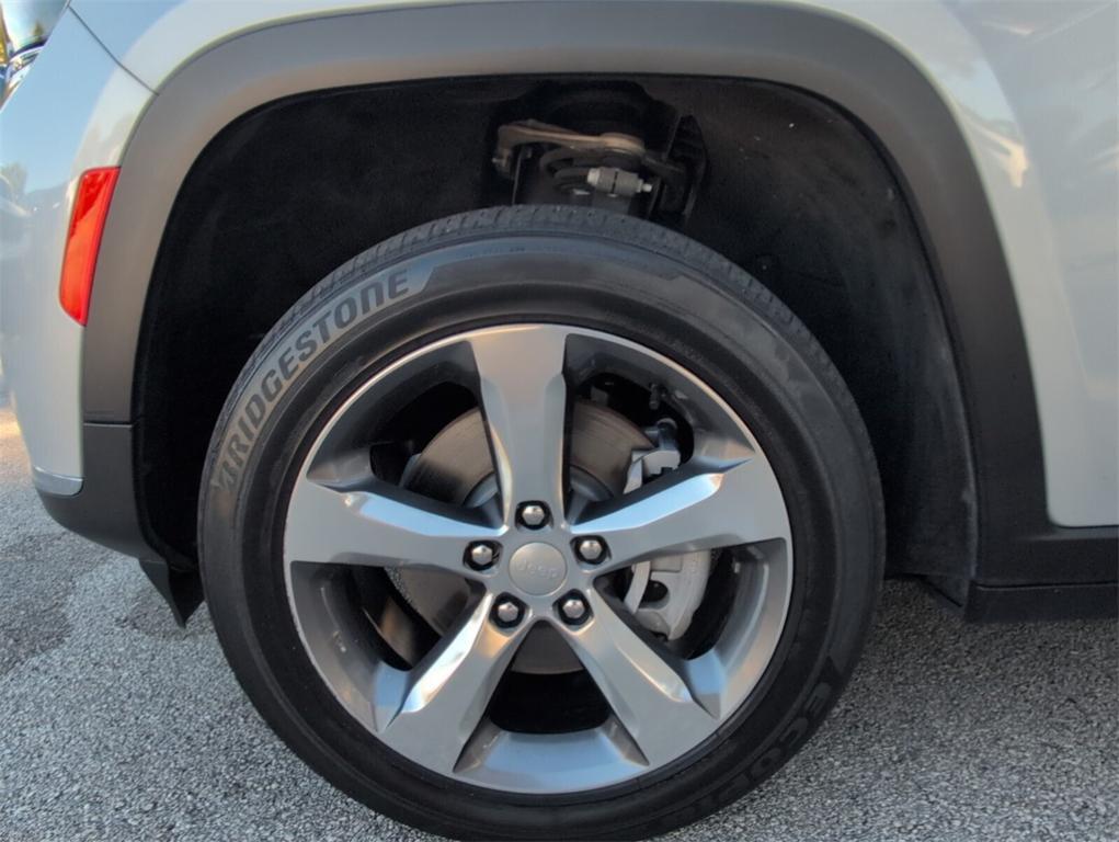 used 2021 Jeep Grand Cherokee L car, priced at $24,988