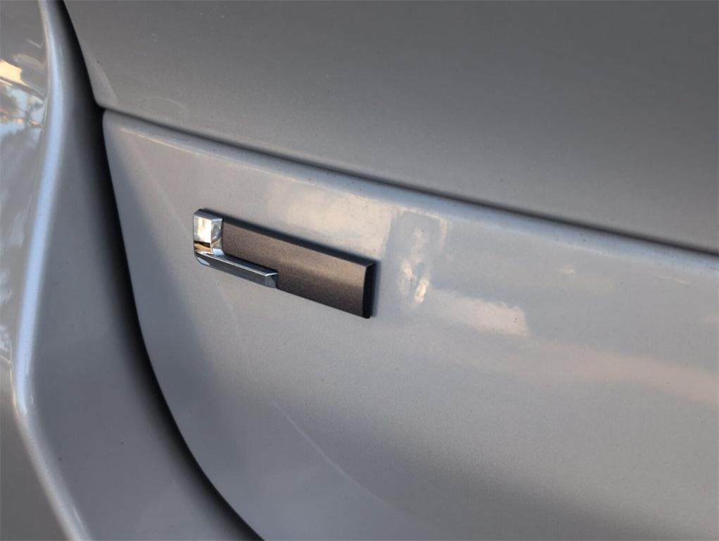 used 2021 Jeep Grand Cherokee L car, priced at $24,988