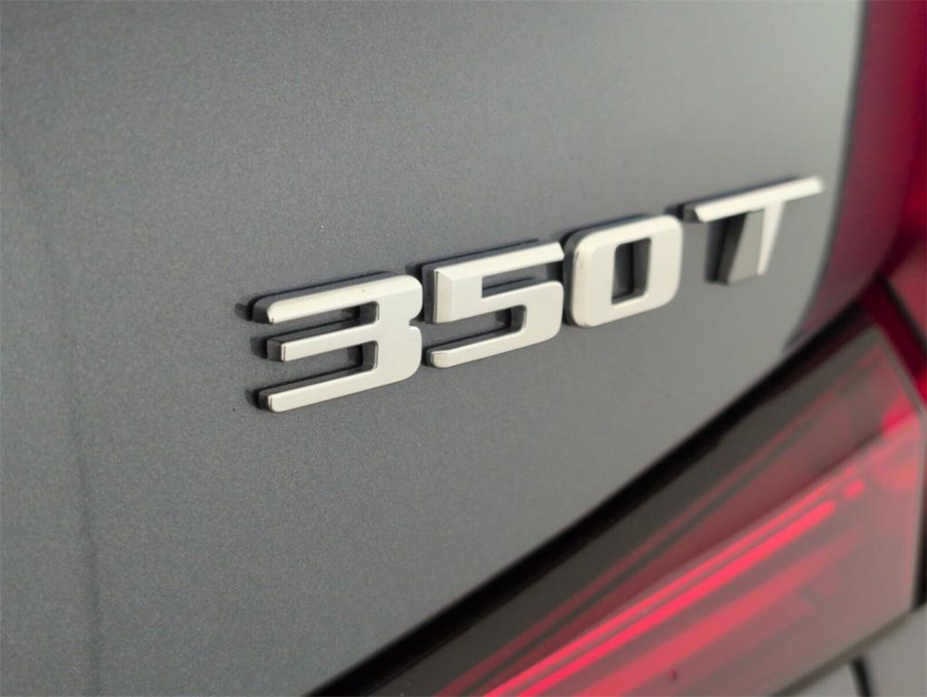 used 2021 Cadillac XT4 car, priced at $21,888