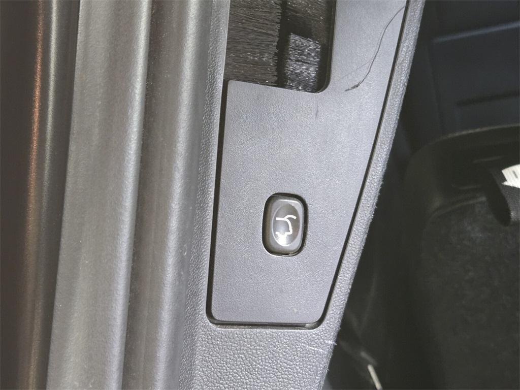 used 2019 Dodge Grand Caravan car, priced at $9,998