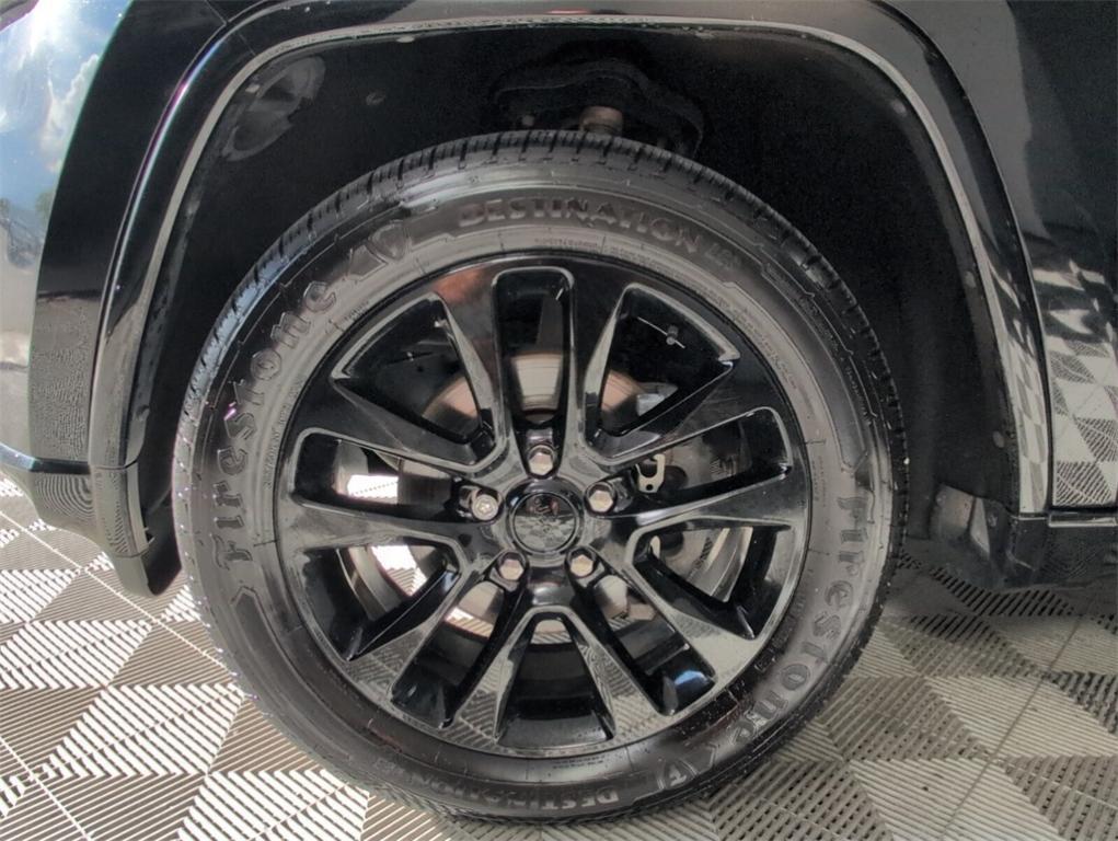 used 2018 Jeep Grand Cherokee car, priced at $12,000