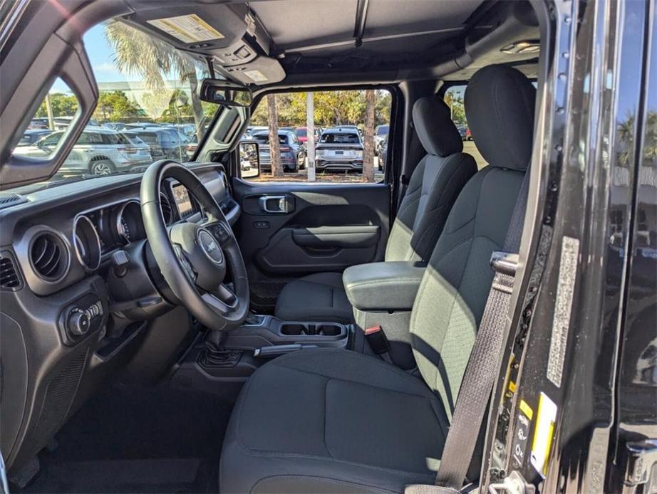 used 2022 Jeep Wrangler Unlimited car, priced at $36,298