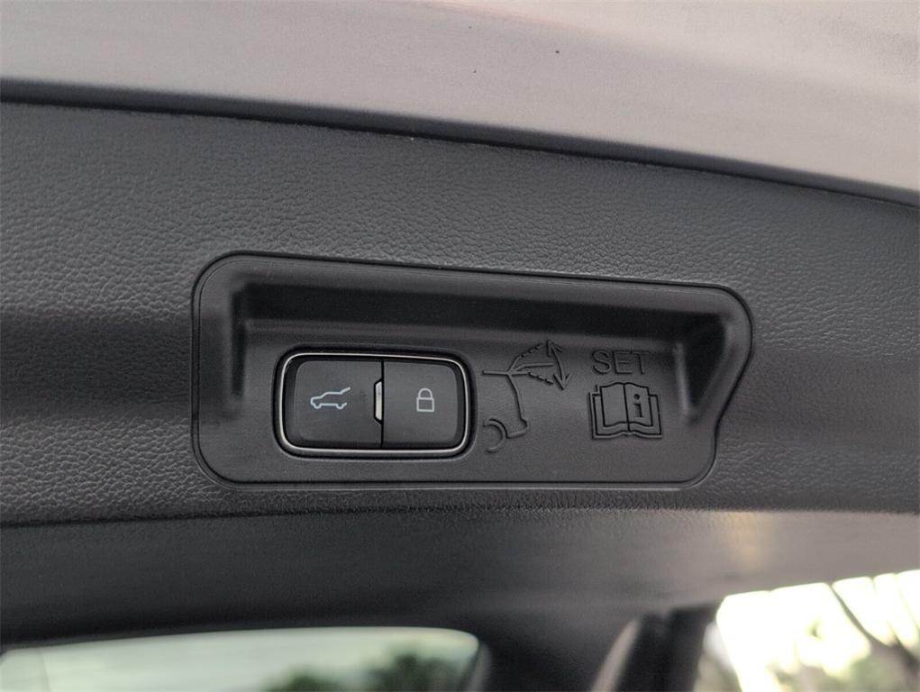 used 2023 Ford Explorer car, priced at $25,588